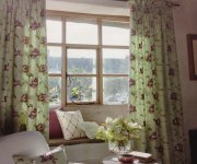 Fensterdekorationen / Gardinen grün-gemustert